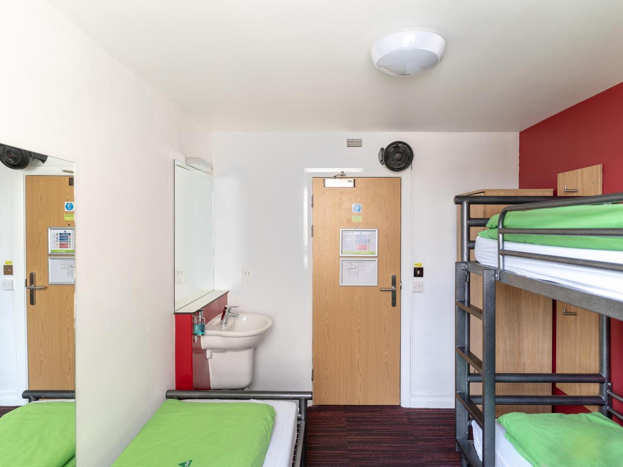 Hostel Astor Oxford Street *